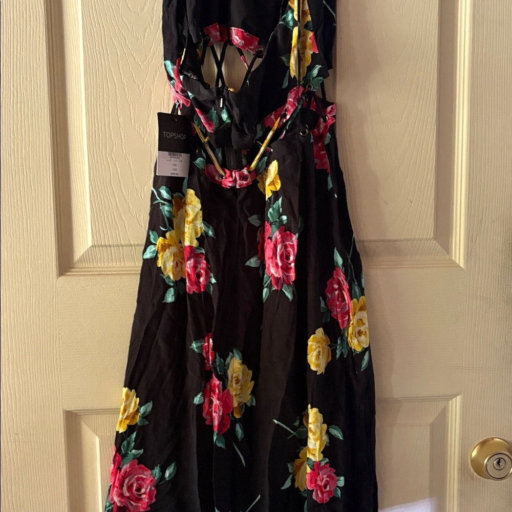 Top shop Floral Cutout Dress with Halter Neck - Picture 5 of 5